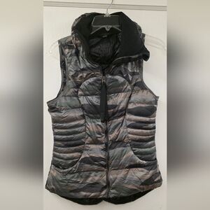Lululemon Fluffin Awesome Vest Coast Camo Butter Pink Multi Size 6